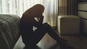 専業主婦　孤独
